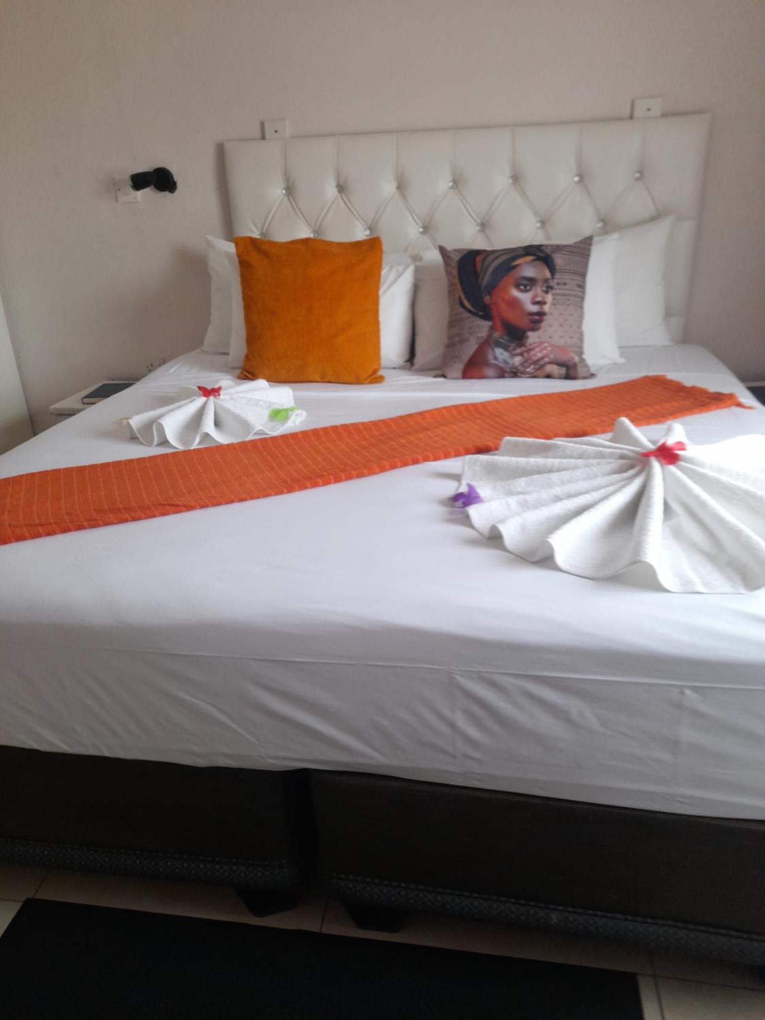 Bed and Breakfast Rest & Digest Serowe Zewnętrze zdjęcie