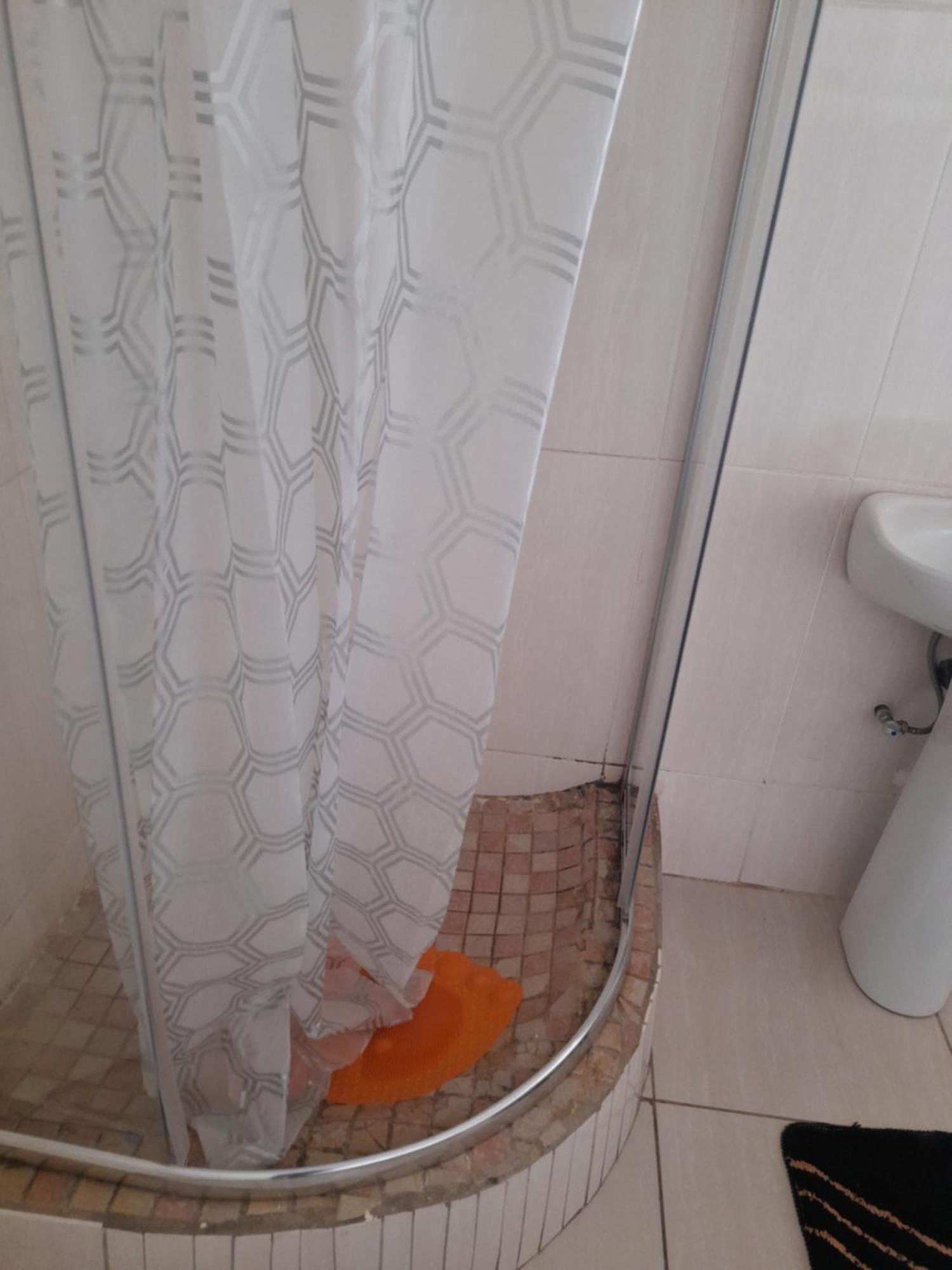 Bed and Breakfast Rest & Digest Serowe Zewnętrze zdjęcie